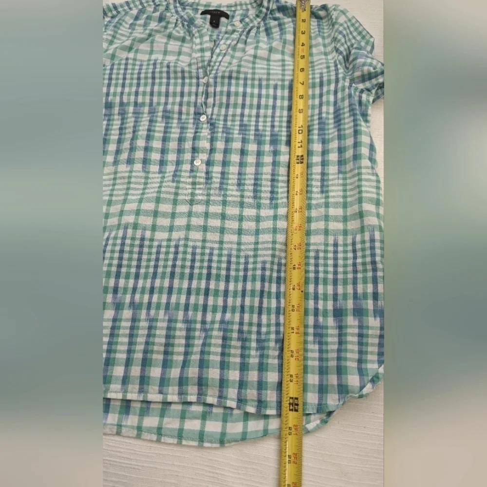 J.Crew Woman's  Gingham Half Button Up  Long Sleeve Size 8